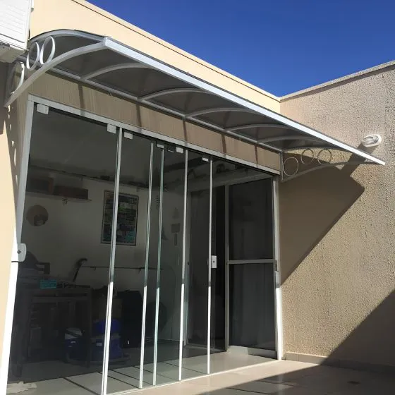 Toldo Fixo de Policarbonato Alveolar em Águas da Prata SP - foto 2